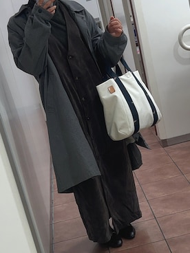 「アイテム（ステンカラーコート）」を使った、ririさん（レディース・151cm）の冬コーディネート
