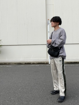 「SHAREEF（シャリーフ）のアイテム（スウェット）」を使った、Eitoさん（メンズ・170cm）の秋コーディネート