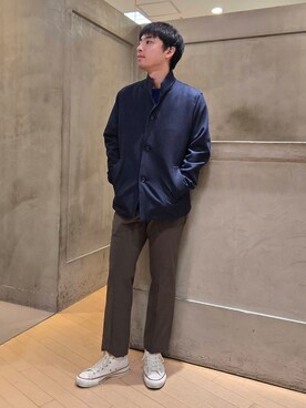 「TAKEO KIKUCHI（タケオキクチ）の【DOWN FABRIC】ダウンファブリック スタンドカラーブルゾン（ブルゾン、ブルー系）」を使った、駆さん（メンズ・167cm）の冬コーディネート