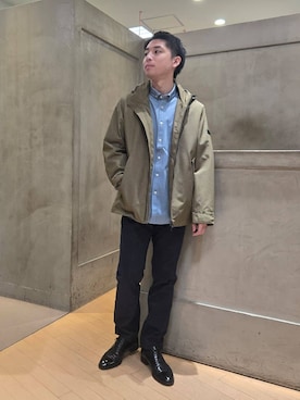 「TAKEO KIKUCHI（タケオキクチ）の【全7サイズ×7色展開！】トップマルチヘリンボン パンツ（スラックス、ブルー系）」を使った、駆さん（メンズ・167cm）の冬コーディネート