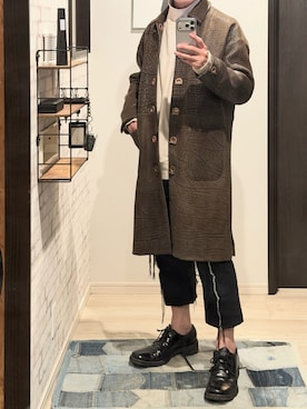 「ieribのアイテム（ステンカラーコート、グレー系）」を使った、adeUさん（メンズ・175cm）の秋コーディネート