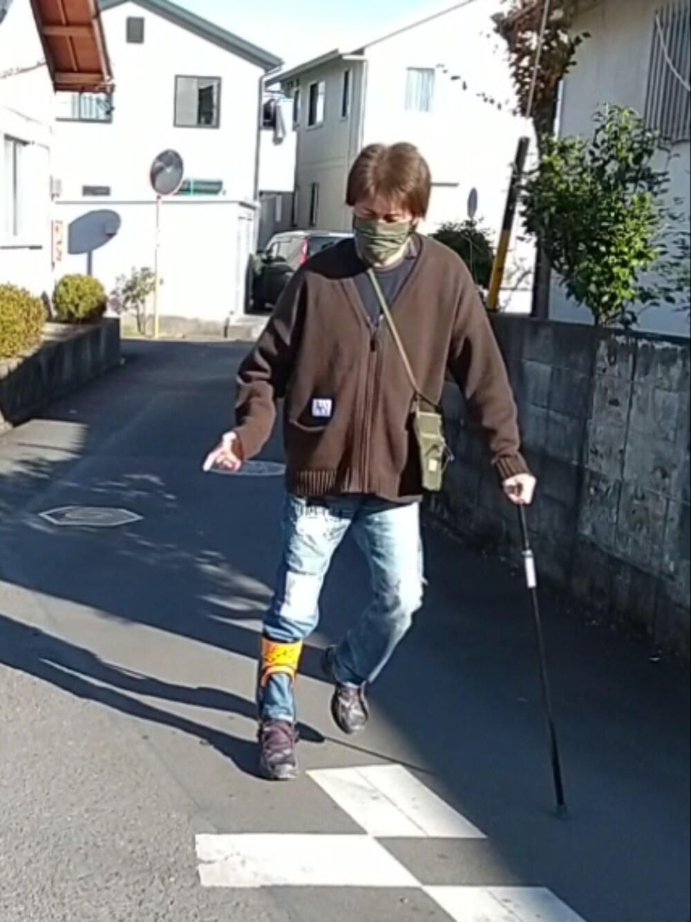 「ウォーキングスタイル」｜「WTAPSのアイテム（マスク、グリーン系）」を使った、🤘hiroyuki🤘さん（メンズ・181cm）の冬コーディネートの1枚目の写真