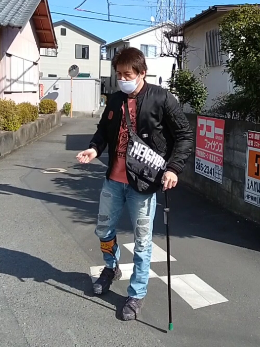 「ウォーキングスタイル」｜「WTAPSのダブルタップス（マスク、ホワイト系）」を使った、🤘hiroyuki🤘さん（メンズ・181cm）の冬コーディネートの1枚目の写真