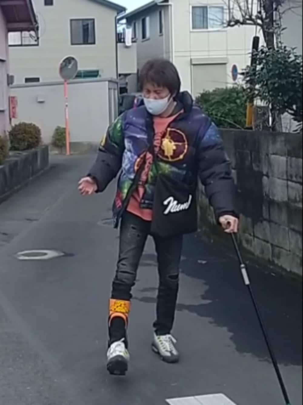 「ウォーキングスタイル」｜「WTAPSのダブルタップス（マスク、ホワイト系）」を使った、🤘hiroyuki🤘さん（メンズ・181cm）の冬コーディネートの1枚目の写真
