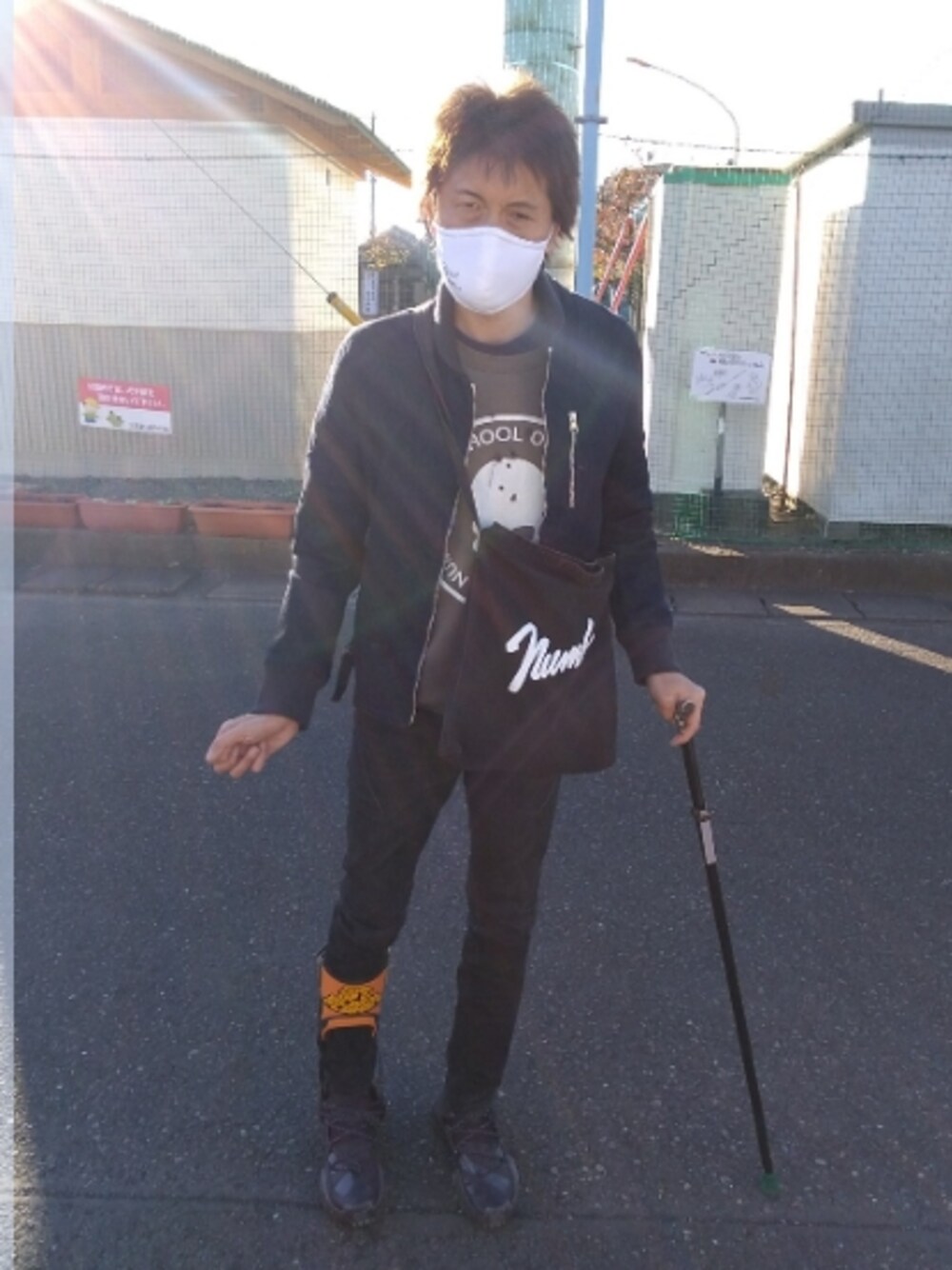「ウォーキングスタイル」｜「WTAPSのダブルタップス（マスク、ホワイト系）」を使った、🤘hiroyuki🤘さん（メンズ・181cm）の秋コーディネートの1枚目の写真