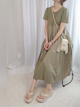 「AS KNOW AS PINKY（アズノゥアズピンキー）のアイテム（サンダル）」を使った、yu.さん（レディース・165cm）の夏コーディネート