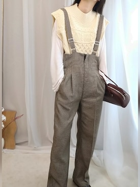 「ニットベスト」｜「アイテム（サロペット/オーバーオール）」を使った、yu.さん（レディース・165cm）の秋コーディネート