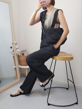 「真夏のアクティブスタイル」｜「アイテム（サロペット/オーバーオール）」を使った、yu.さん（レディース・165cm）の夏コーディネート