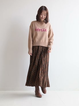 「クルーネックニット」｜uniさん（レディース・160cm）の冬コーディネート