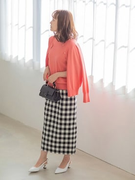 「アイテム（アンサンブル、オレンジ系）」を使った、uniさん（レディース・160cm）の冬コーディネート