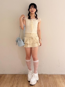 「MAJESTIC LEGON（マジェスティックレゴン）の2WAYビジューミニリュック（バックパック/リュック、ブルー系）」を使った、れいなさん（レディース・156cm）の夏コーディネート
