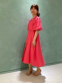 ソフトリネンパフフレア ワンピースを使った人気ファッション