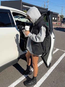 「H&M（エイチ・アンド・エム）のアイテム（ダウンベスト）」を使った、12anna23さん（レディース・158cm）の秋コーディネート