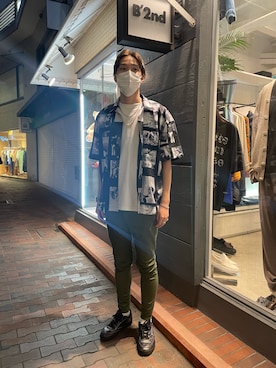 「surt（サート）のアイテム（チノパンツ）」を使った、Renさん（メンズ・182cm）の春コーディネート