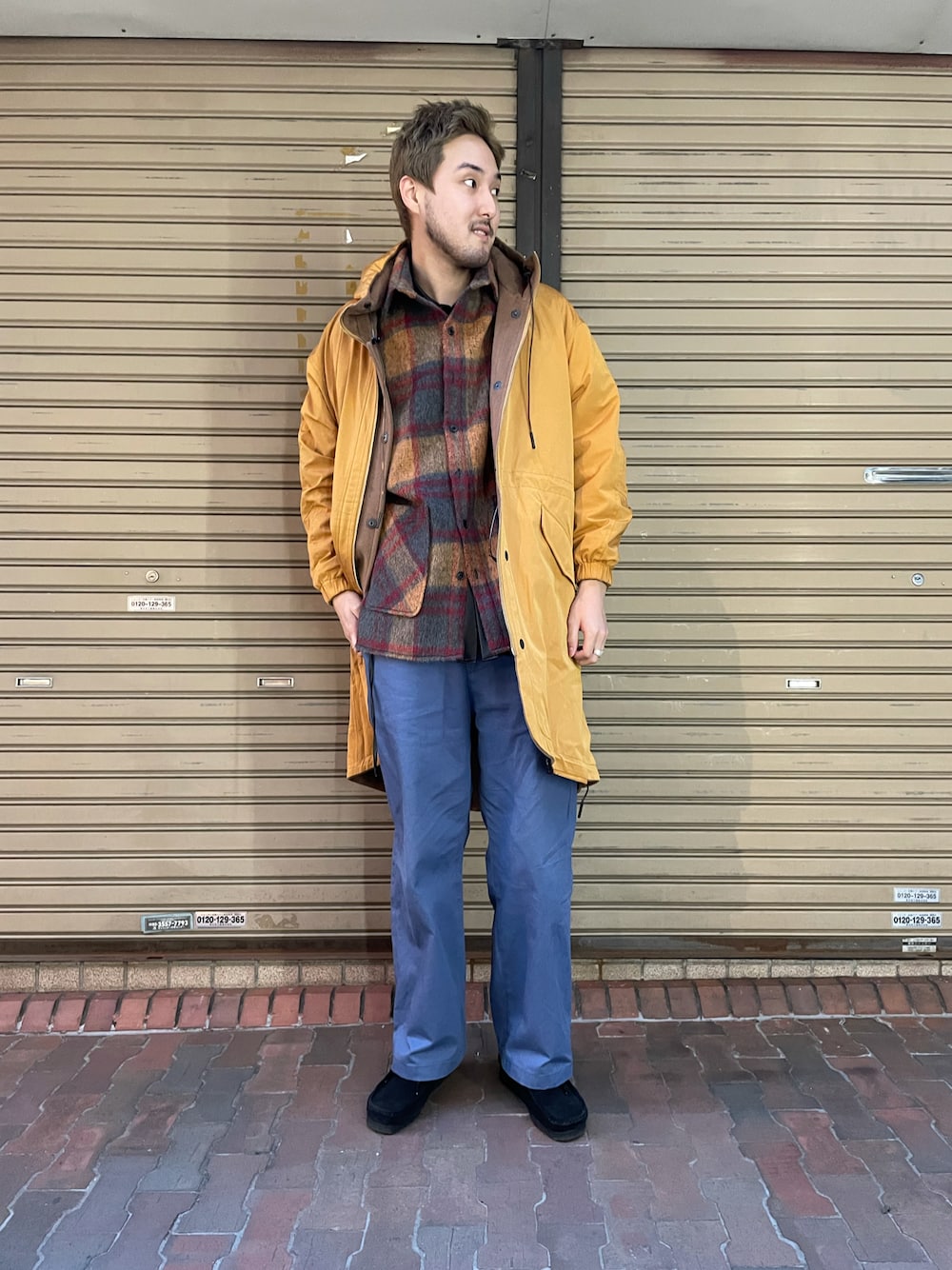 「シンプル、冬」｜「LUSORのLUSOR（ルーソル）BIG CHECK SH ビッグチェックシャツ（シャツ/ブラウス、オレンジ系）」を使った、Renさん（メンズ・182cm）の冬コーディネートの1枚目の写真