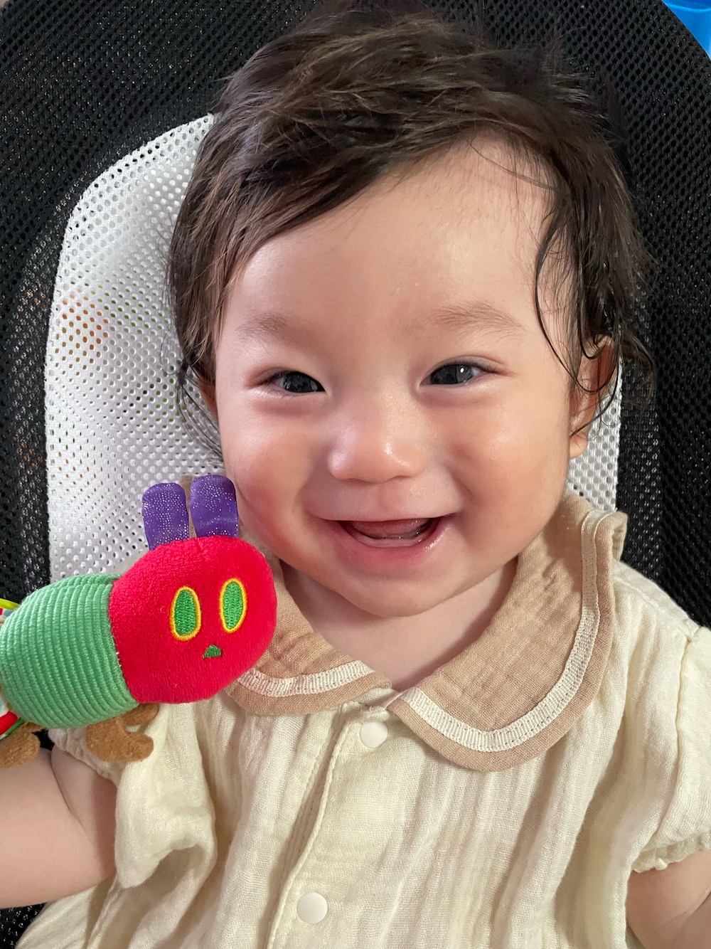 「赤ちゃん、赤ちゃんコーデ、ベビーコーデ、ベビー、6ヶ月、生後6ヶ月、男の子、男の子ベビー、西松屋、おしゃれさんと繋がりたい」｜「西松屋のアイテム（ロンパース、ベージュ系）」を使った、そらひなさん（キッズ・80cm）の秋コーディネートの1枚目の写真