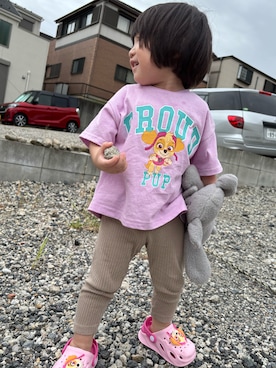 「アイテム（サンダル）」を使った、そらひなさん（キッズ・70cm）の秋コーディネート