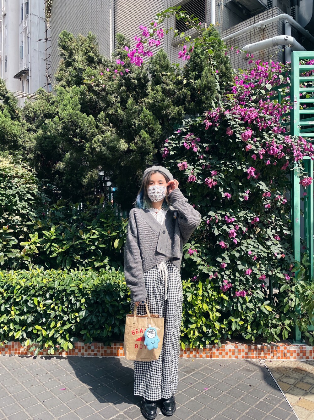 「ootd、休日スタイル、低身長、BEAMS BOY、今日のコーデ、今日の服」｜「BEAMS BOYのBEAMS BOY / BBロゴ ショップバック（トートバッグ、ベージュ系）」を使った、A S U K A さん（レディース・153cm）の冬コーディネートの1枚目の写真