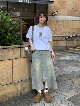 「unclip（アンクリップ）の【UNCLIP　SELECT】リメイクデニムスカート（スカート、ブルー系）」を使った、村濱 遥さん（レディース・162cm）の春コーディネート