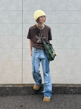 「アイテム（チョーカー）」を使った、村濱 遥さん（レディース・162cm）の秋コーディネート