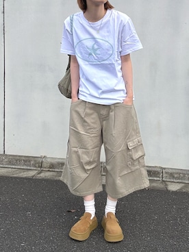 「THECOLDESTMOMENT（ザコールデストモーメント）のアイテム（トップス、ホワイト系）」を使った、村濱 遥さん（レディース・162cm）の夏コーディネート