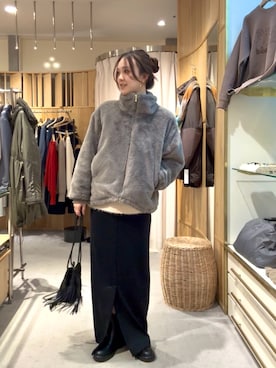 「アイテム（トートバッグ）」を使った、Chisato Tagamiさん（レディース・163cm）の秋コーディネート