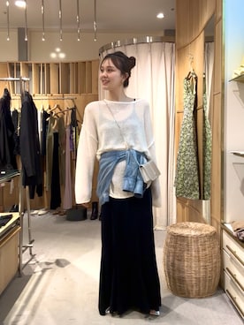 「SHENERY（シーナリー）のリネンオーバーニット（ニット/セーター、ホワイト系）」を使った、Chisato Tagamiさん（レディース・163cm）の春コーディネート