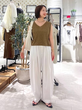 「アイテム（ニット/セーター、グリーン系）」を使った、maruさん（レディース・157cm）の夏コーディネート