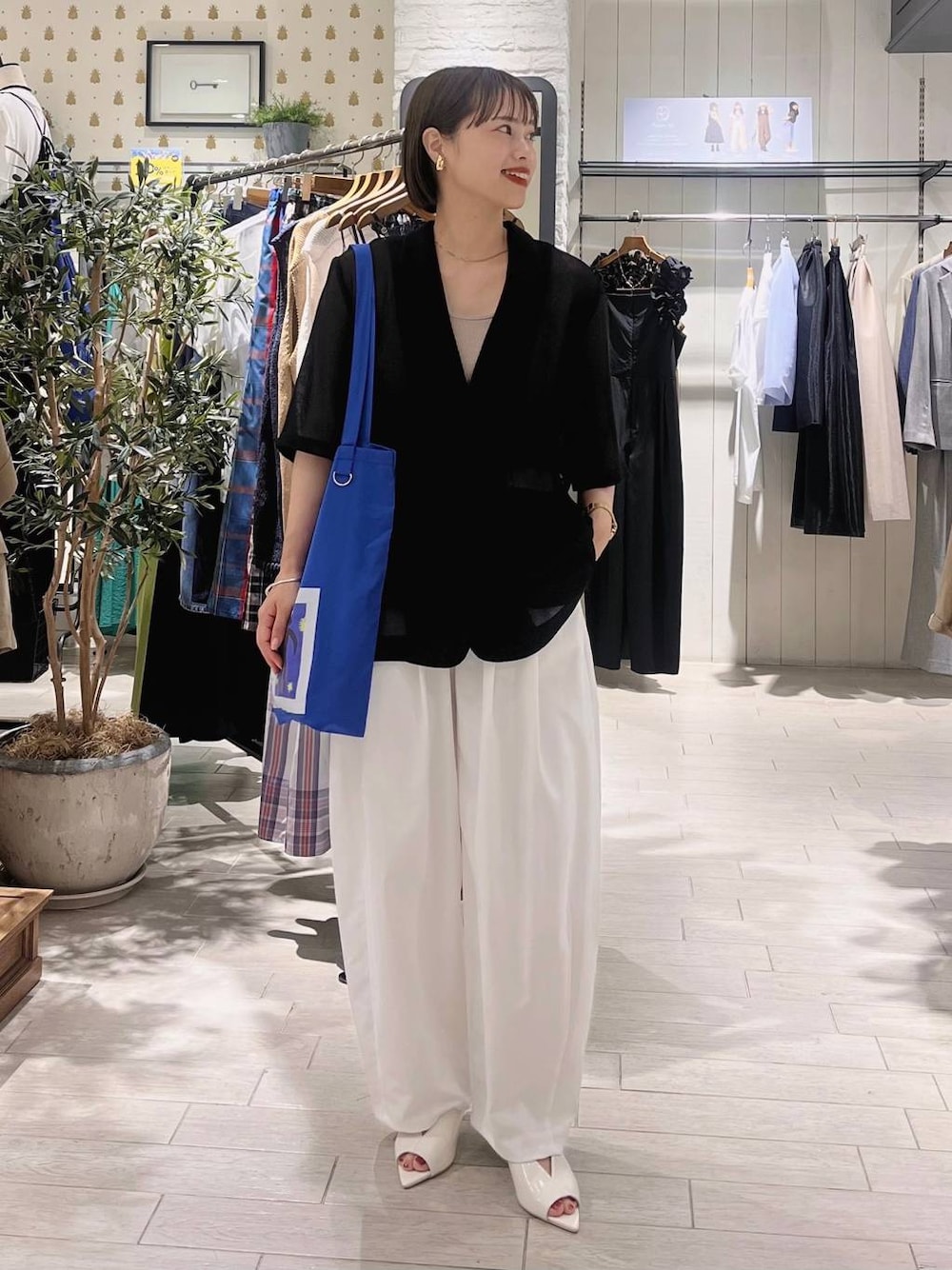 maruページ maru（apart by lowrys コトチカ京都）のコーディネート一覧 - WEAR