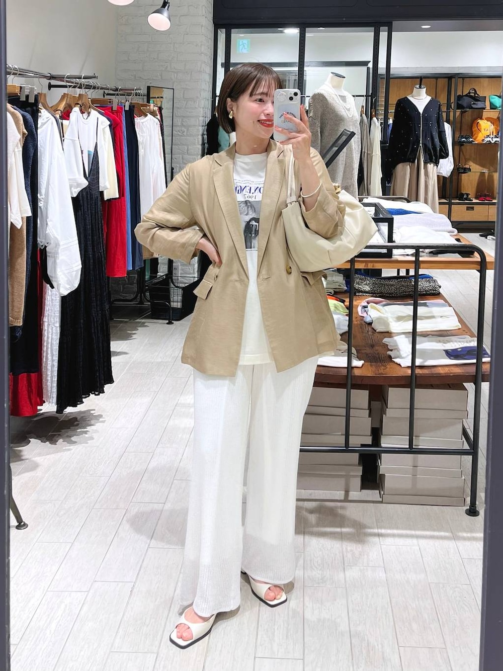 maru（apart by lowrys コトチカ京都）のコーディネート一覧 - WEAR
