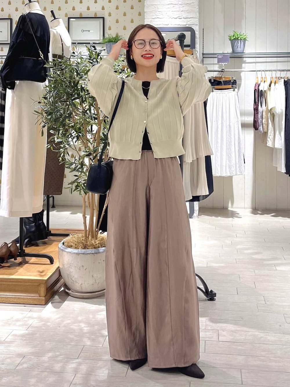 maru（apart by lowrys コトチカ京都）のコーディネート一覧 - WEAR