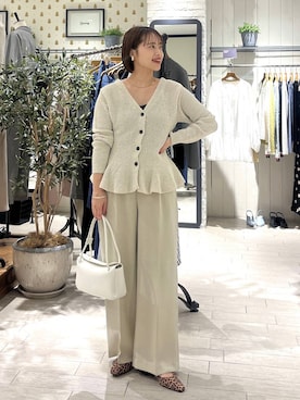 「A part by（アパートバイ）の【多機能・セットアップ対応可能】リネンライクパンツ（その他パンツ、ベージュ系）」を使った、maruさん（レディース・158cm）の春コーディネート