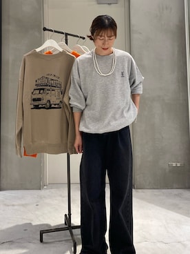 「DOD（ディーオーディー）のアイテム」を使った、ささきともみさん（レディース・158cm）の秋コーディネート