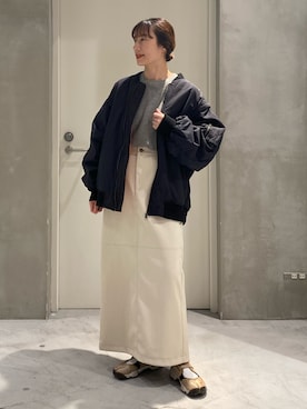 「アイテム（MA-1）」を使った、ささきともみさん（レディース・158cm）の冬コーディネート