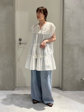 「刺繍ブラウス」｜ささきともみさん（レディース・158cm）の夏コーディネート