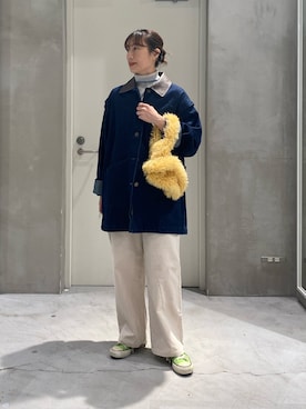 「アイテム（その他アウター、ブルー系）」を使った、ささきともみさん（レディース・158cm）の秋コーディネート