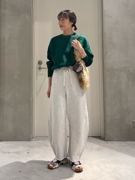 「CIAOPANIC TYPY（チャオパニックティピー）のアイテム（トートバッグ）」を使った、ささきともみさん（レディース・158cm）の冬コーディネート