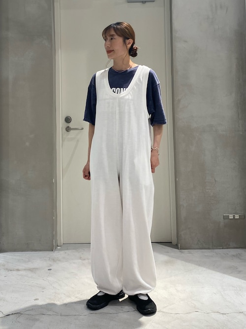 【UNISEX】アシッドウォッシュ加工ロゴTEE