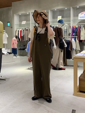 「Disney（ディズニー）のアイテム」を使った、ささきともみさん（レディース・158cm）の夏コーディネート