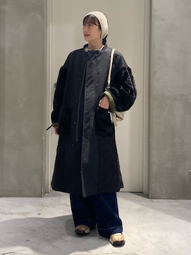 「アイテム（ノーカラーコート）」を使った、ささきともみさん（レディース・158cm）の冬コーディネート