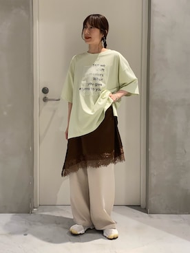 「CIAOPANIC TYPY（チャオパニックティピー）のオーガンジーシアードッキングプリントTEE（Tシャツ/カットソー、グリーン系）」を使った、ささきともみさん（レディース・158cm）の夏コーディネート