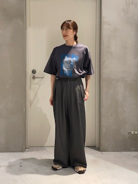 「CIAOPANIC TYPY（チャオパニックティピー）の【UNISEX】タックボリュームワイドスラックスパンツ/サイドラインスラックス（スラックス、グレー系）」を使った、ささきともみさん（レディース・158cm）の夏コーディネート