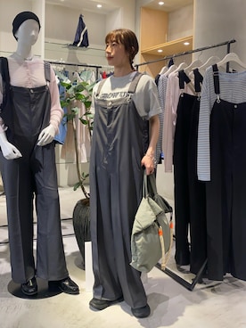 「CIAOPANIC TYPY（チャオパニックティピー）の【UNISEX】アソート柄アップリケTEE（Tシャツ/カットソー、グレー系）」を使った、ささきともみさん（レディース・158cm）の春コーディネート