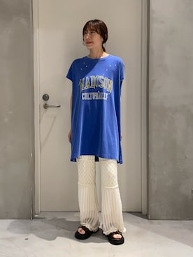 「etsinta（エシンタ）の【etsinta】ビジュー付カレッジノースリ（タンクトップ、ブルー系）」を使った、ささきともみさん（レディース・158cm）の夏コーディネート