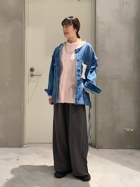 「CIAOPANIC TYPY（チャオパニックティピー）のアイテム（アクセサリー）」を使った、ささきともみさん（レディース・158cm）の冬コーディネート