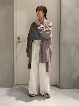 「etsinta（エシンタ）のアイテム」を使った、ささきともみさん（レディース・158cm）の秋コーディネート