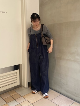 「ムートン」｜「アイテム（サロペット/オーバーオール）」を使った、ささきともみさん（レディース・158cm）の秋コーディネート