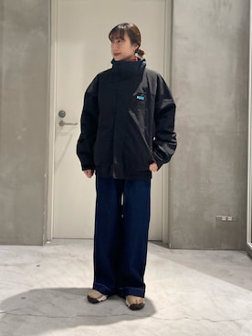 「アイテム（ナイロンジャケット）」を使った、ささきともみさん（レディース・158cm）の冬コーディネート