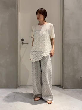 「CIAOPANIC TYPY（チャオパニックティピー）の【接触冷感/二の腕カバーも叶う◎】配色ラグラン半袖ニットTee（ニット/セーター、ホワイト系）」を使った、ささきともみさん（レディース・158cm）の夏コーディネート