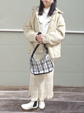 「archives e'pice（アルシーヴエピス）のアイテム」を使った、こあらさん（レディース・159cm）の冬コーディネート